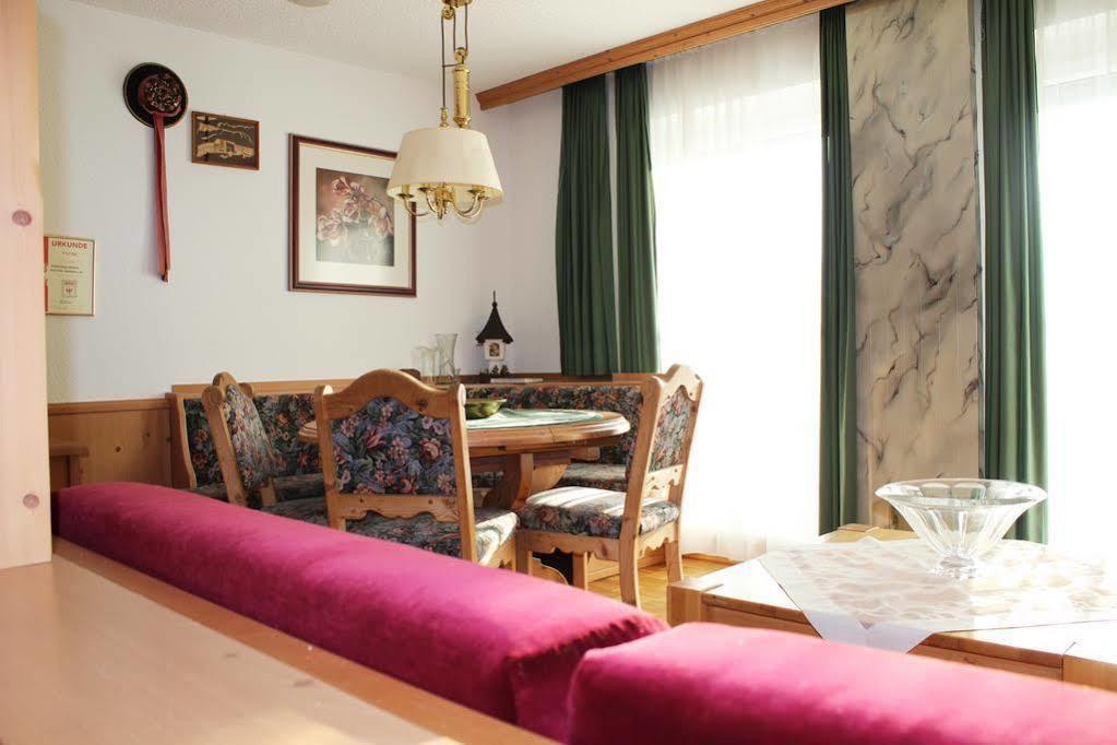 Dietrich Comfort Appartements Тельфс Экстерьер фото